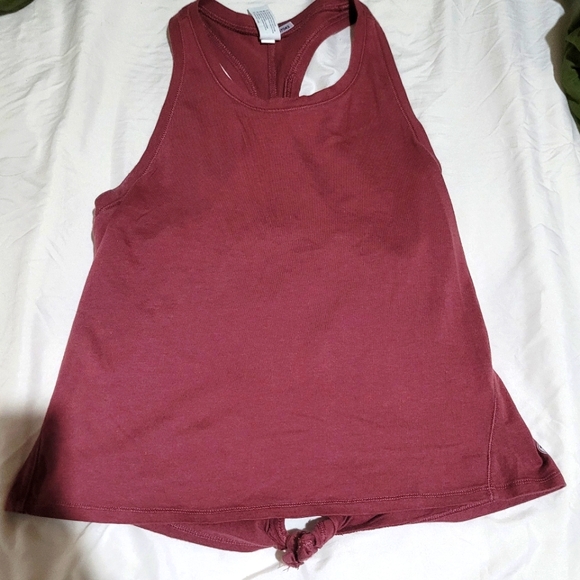 Yogalicious athletic tie tank top size medium - Picture 1 of 3